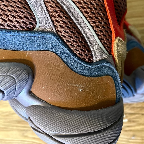 Yeezy 500 High - Picture 14 of 14